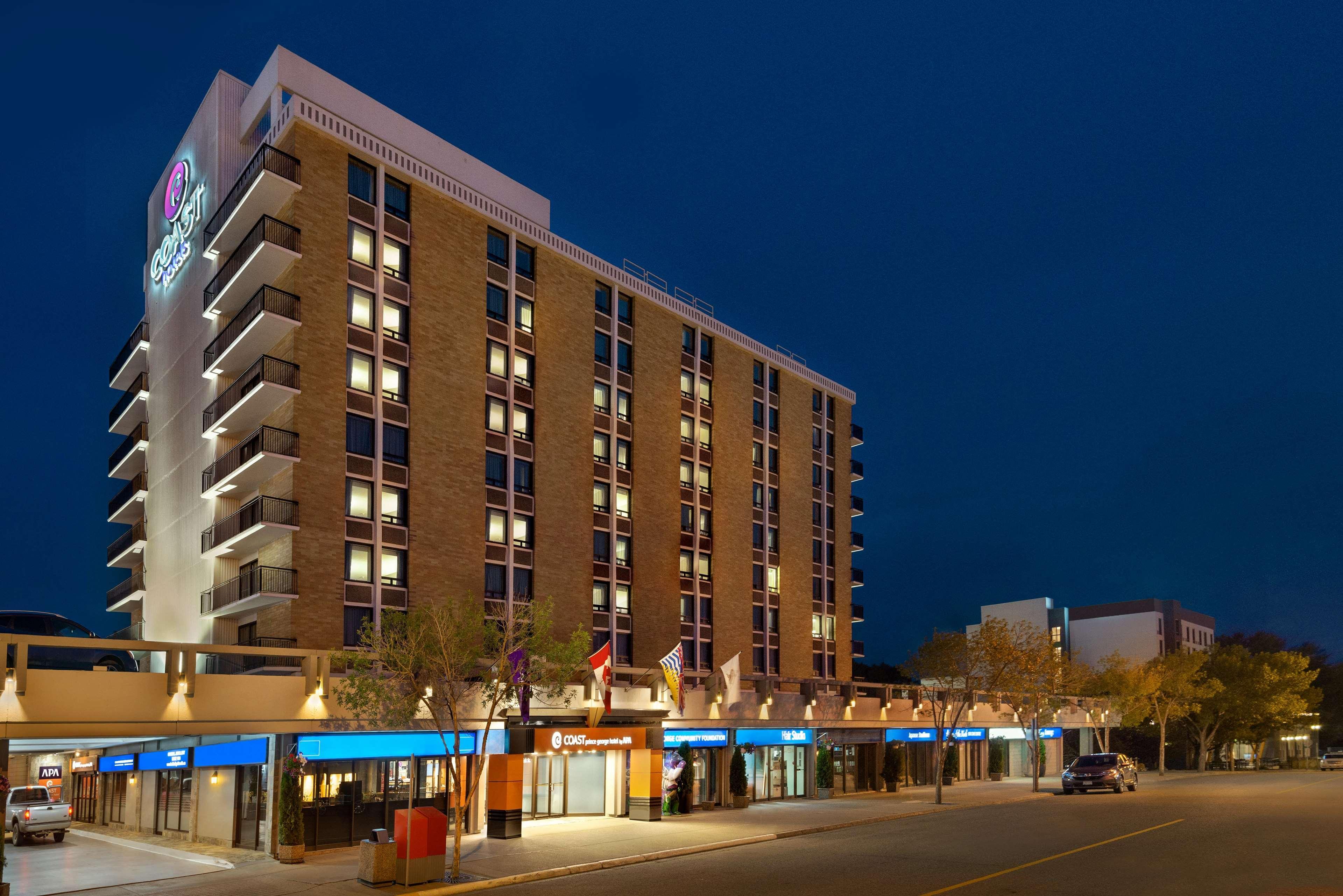 Coast Prince George Hotel By Apa Exterior foto